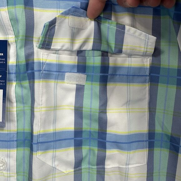 NWT Huk Men’s Latitude Tide Point Short Sleeve Button Up Flannel Performance New - Picture 9 of 15